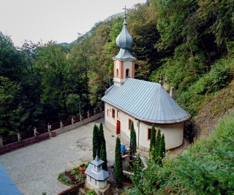 27 - 28 iunie 2020 - Pelerinaj la manastirile din Caras Severin si  Mehedinti: Vodita, Calugara, Nera, Mraconia, Sfanta Ana