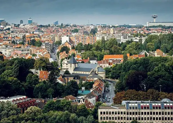 Wordt Sint-Lambrechts-Woluwe het dorp van Asterix en Obelix?